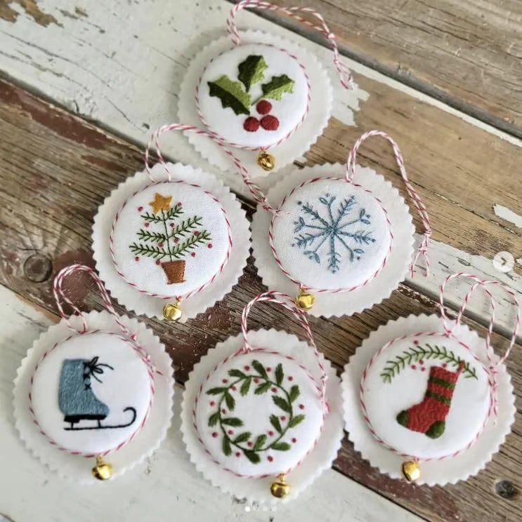 Hand Red Embroidery Christmas Ornaments kit